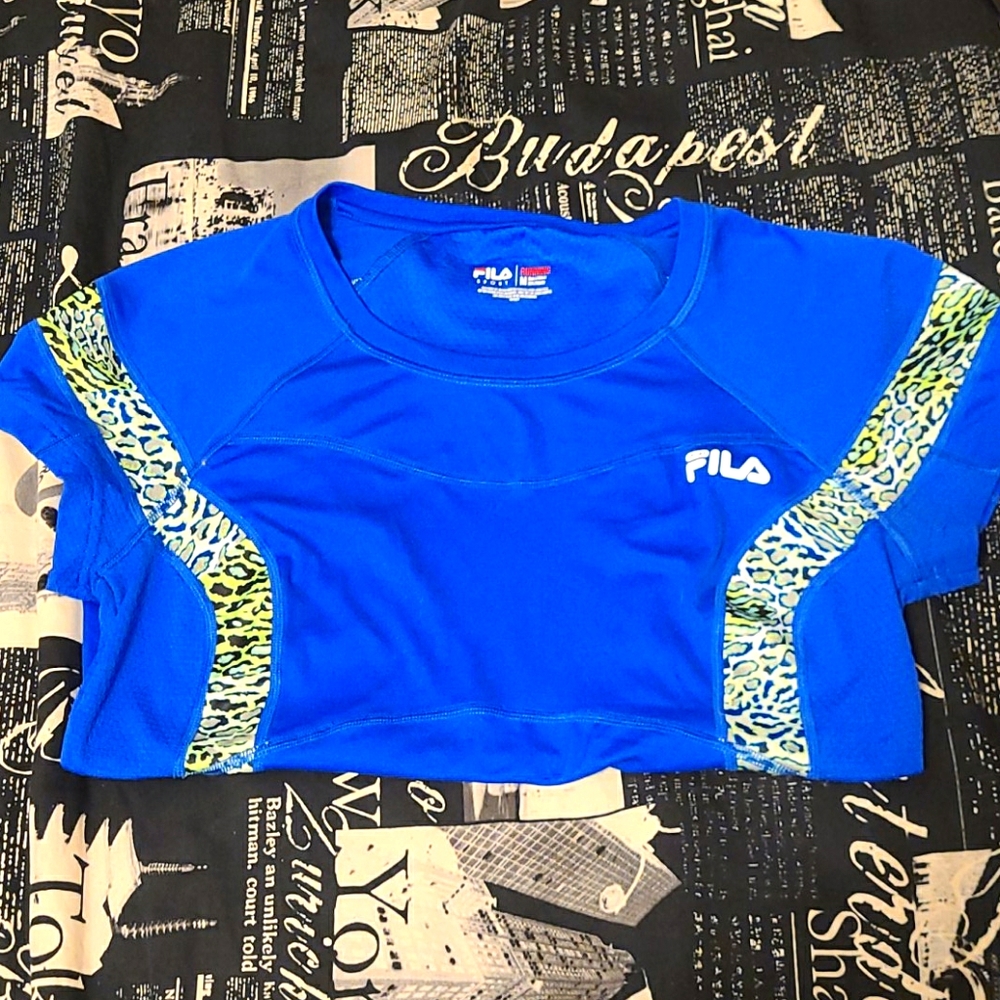 Fila | Women's Workout Shirt Medium